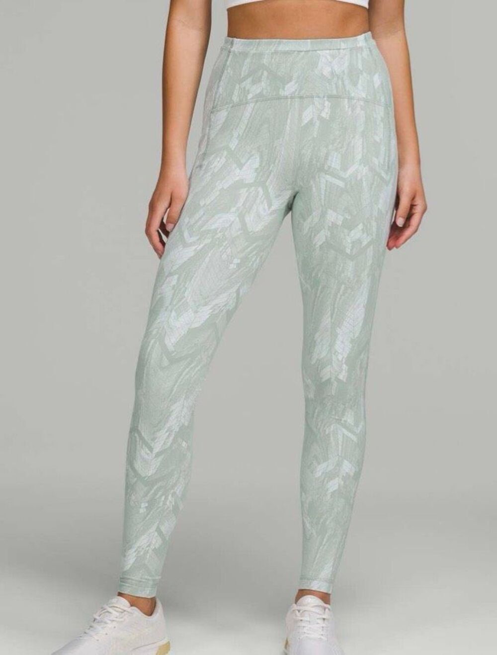 Lululemon Swift Speed High-Rise Tight 28” Size 12